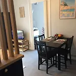 Dinard: Studio A 100 M De La Plage De L\'Ecluse